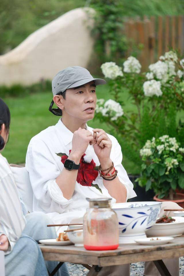 陈小春的生存智慧:不害人,相信人! 陈小春的生存智慧:不害人,相信人! 百事百科