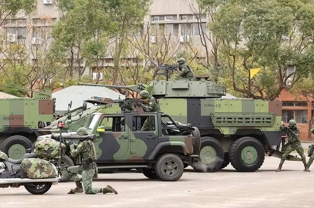 根源何在？台湾年轻士兵离营率飙升 根源何在？台湾年轻士兵离营率飙升 热点新闻