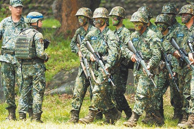 根源何在？台湾年轻士兵离营率飙升 根源何在？台湾年轻士兵离营率飙升 热点新闻