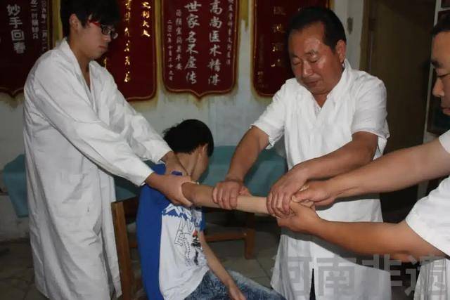 听见非遗：中医正骨疗法[快庄李氏中医正骨] 听见非遗：中医正骨疗法[快庄李氏中医正骨] 生活窍门